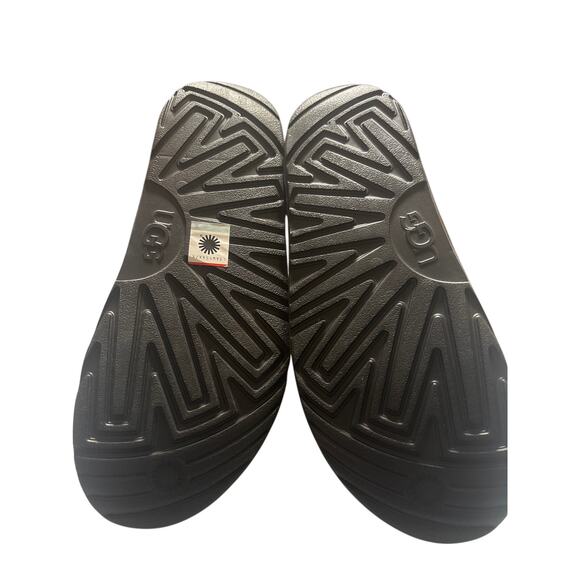 Sandals_&_Flip_Flops
